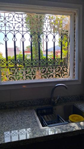 Appartement Cozy Garden in 레 아미칼레스