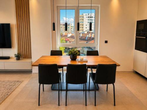 Klina Capital Apartment in อิสตอก