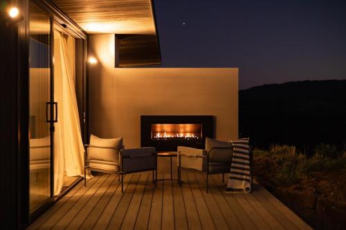 The Hide Kapiti Accommodation in Paekakariki