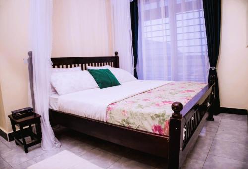 Hannah Country Inn - Kyangwali in Hoima