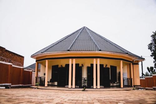 Hannah Country Inn - Kyangwali in Hoima