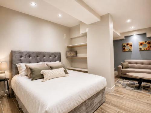 Souplex avec cave voutée 40m2 coeur de ville!