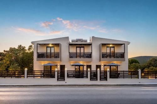 Victoria Maisonette