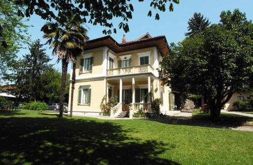 Villa D'Azeglio - Accommodation - Albiano dʼIvrea