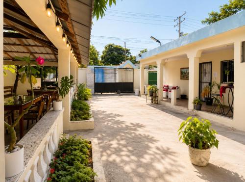 Hotel restaurant bon Appetit in Barahona