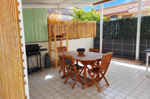 Distefano House Close To Sea - Happy Rentals