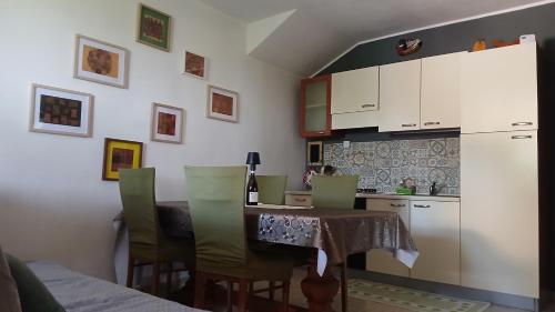 Casa vacanza il colle del vento in Calosso