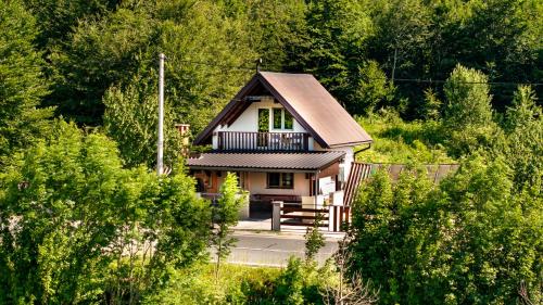 Velebit House in Baške Oštarije