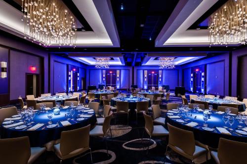 Business center, JB Duke Hotel in Durham City Center