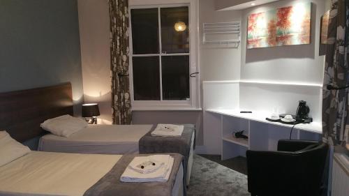 Ali Inn Oxford - image 6