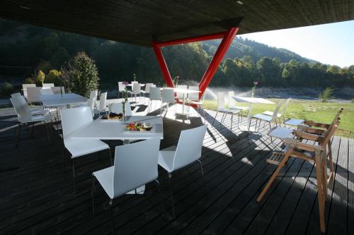 Étterem, Pensiunea Atra Doftana in Teșila