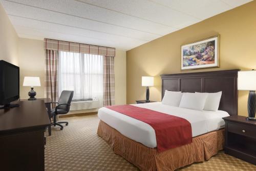 Country Inn & Suites by Radisson, Frackville (Pottsville), PA