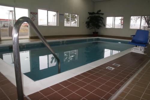 Swimming pool, Stay Wise Inns of Montrose in Montrose (CO)