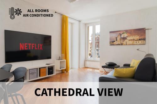 Piazza Duomo Cathedral View