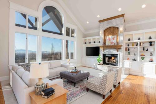 Farmington Oasis-Views Space & Comfort in Farmington (UT)