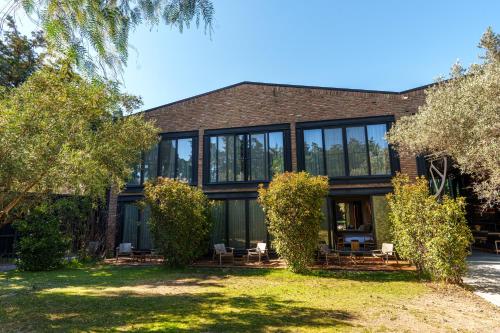 Warehouse By The Stay in Cesme