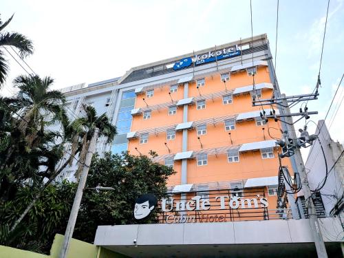 Exterior view, Kokotel Cebu Capitol near Baseline Restaurant