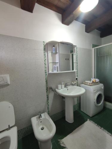 Vannas istaba, Casale in pietra sul Lago del Turano - C'era una volta un asino in Castel Di Tora