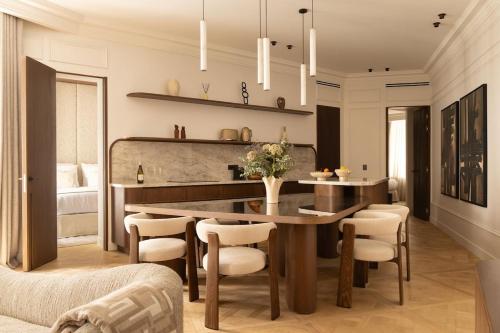 Luxury AC flat