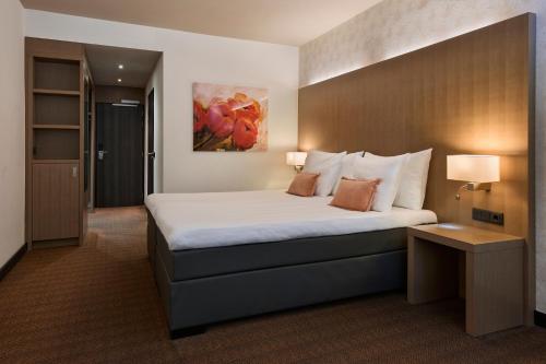2 twin beds