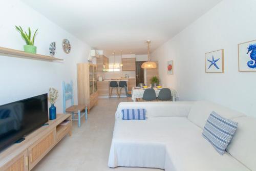WELCS APARTAMENTO 399 EMP con piscina comunitaria - image 3