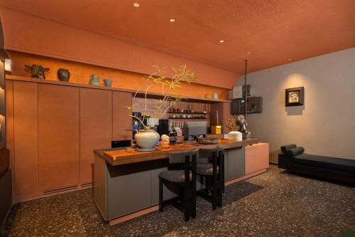 Qishe Hotel (Wanda Plaza Yunjin Road Subway Station) - image 4