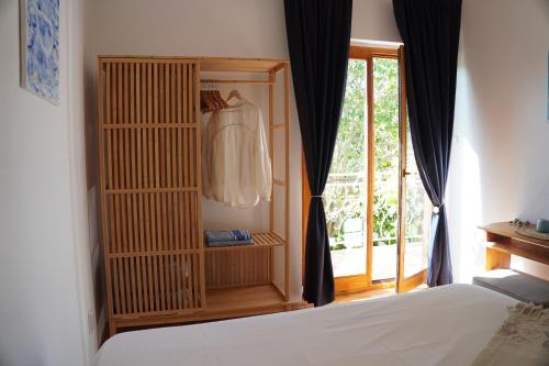 1 queen bed