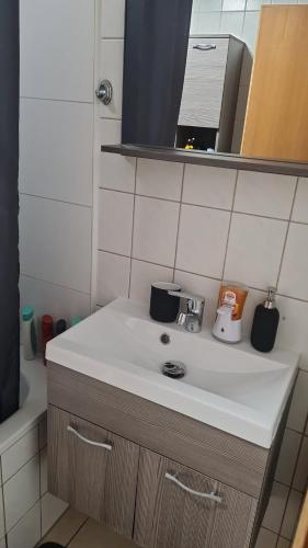 Moderne, ruhige Ferienwohnung! in Geistingen, Deutschland
