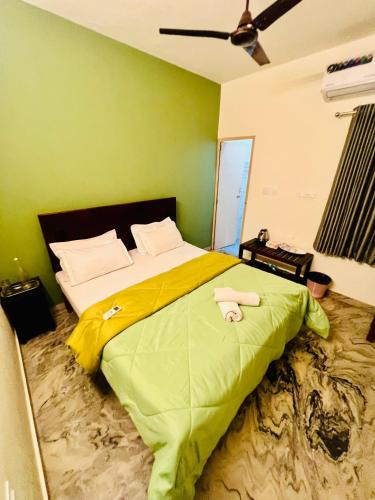 Rayz inn beach resort varkala in شاطئ فاركالا