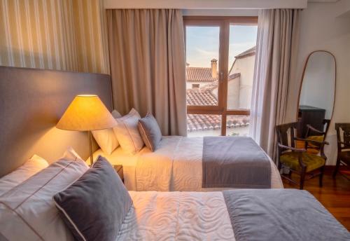 Chambre avec 2 lits