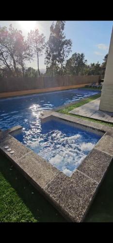 Villadora Piscina privada & jacuzzi Cerca de la costa brava gîte à louer Santa Colama de Farnés