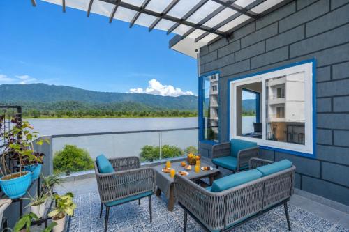 SaffronStays Tarangini by Ganges - Narendra Nagar