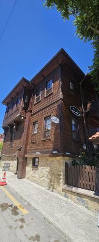 Hanımeli Konağı