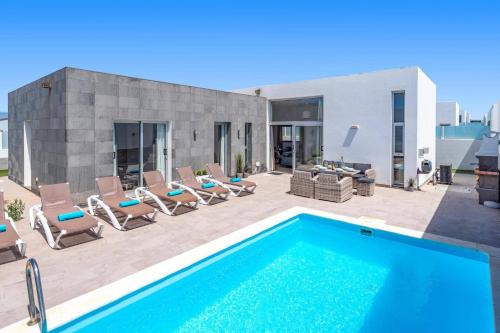 Villa Casa Ryannah by Villa Plus