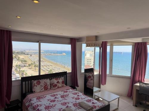 Larnaca Seaview Rooms - Nicosia Larnaca Seaview Rooms - Nicosia