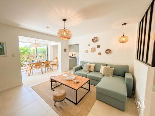 T4 rez de jardin à 150m de la mer Six-Fours Sanary
