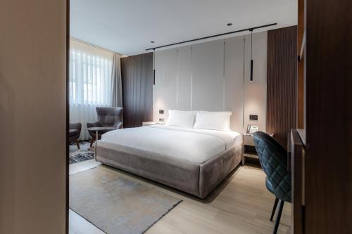Emery Hotel in ปริสตินา