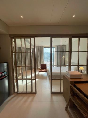 Studio Paramount - Nha Trang
