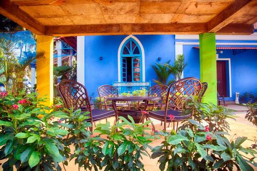 Private pool villa close to beach