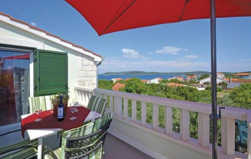  Apartment Donkovi dvori, Unterkunft in Trogir