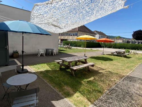 Kert, Auberge de Jeunesse HI Pontarlier in Pontarlier