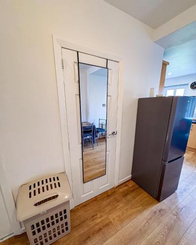 Contractor Family Stay Sleeps 5 Double drive in Whiston (Knowsley)