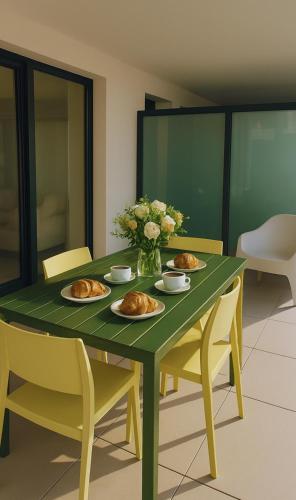 Apt au calme avec terrasse et parking CV