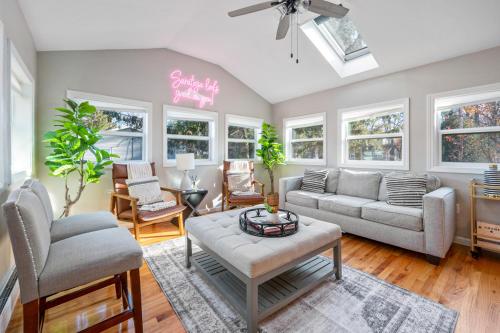 Close to SPAC Saratoga Track and Downtown
