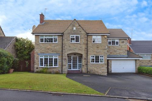 5 Bedrooms Countryside Leeds Golden Triangle
