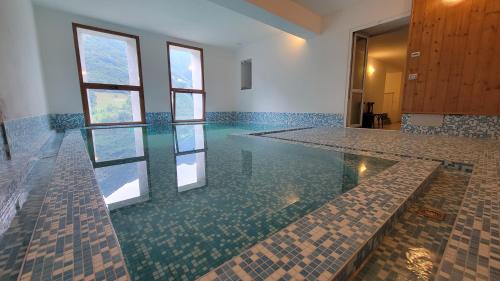 Peldbaseins, Residence Valgerola in Gerola Alta