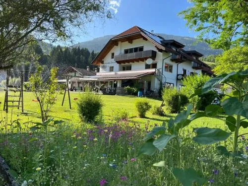 Frühstücks-Radpension Taurer-Thoman in Dellach im Drautal, Österreich