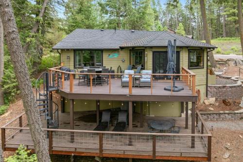 Links and Lakehouse in Blanchard ID in Blanšārda (ID)