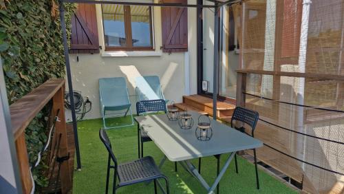Jolie maison cosy avec terrasse 600m plage