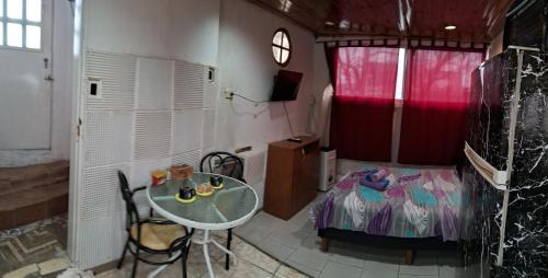 Che Lolita house 4 in Floresta